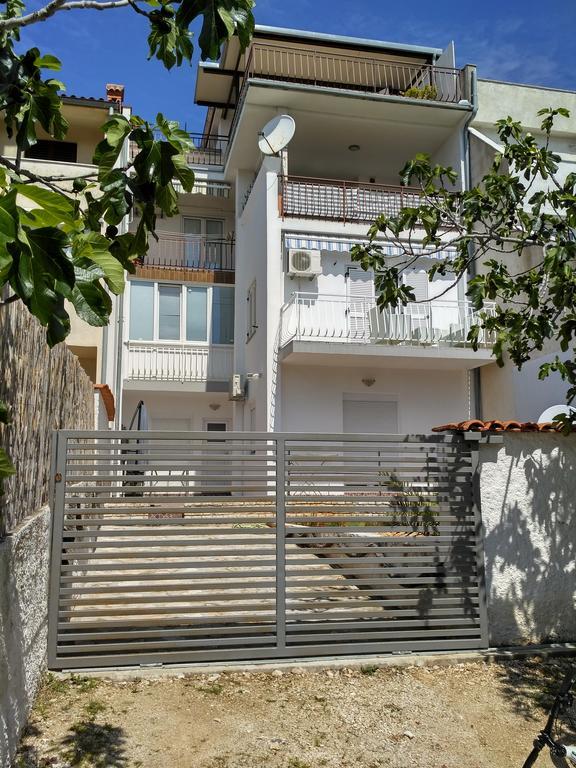 Apartment Natalia Пула Екстер'єр фото